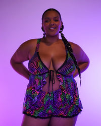 Kaleido Swirl Ruffle Halter Top